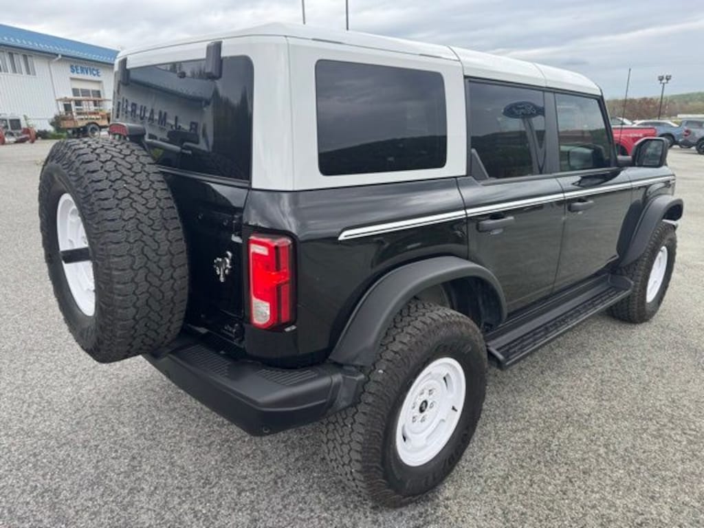 Used 2025 Ford Bronco Heritage Edition SUV