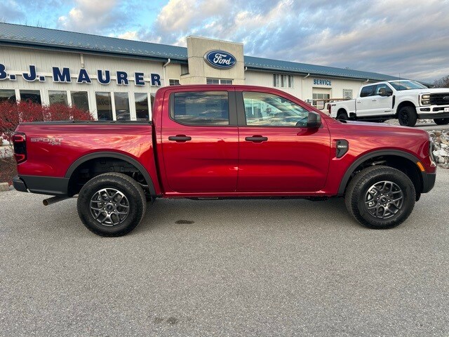 2025 Ford Ranger XLT photo 2