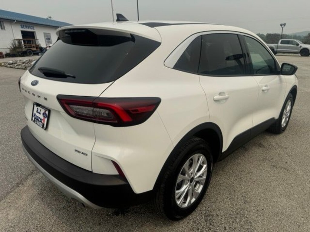 Used 2023 Ford Escape Active SUV