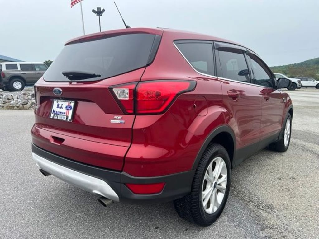 Used 2019 Ford Escape SE SUV