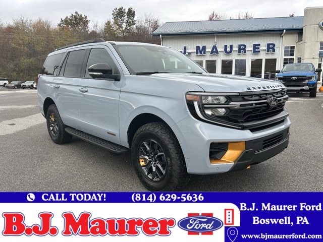 2025 Ford Expedition Tremor's photo