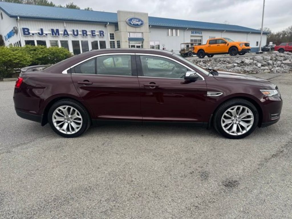 Used 2018 Ford Taurus Limited Sedan