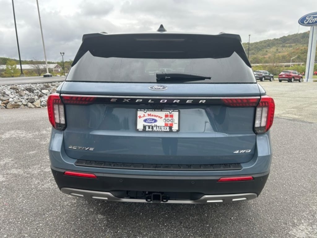 New 2025 Ford Explorer Active SUV
