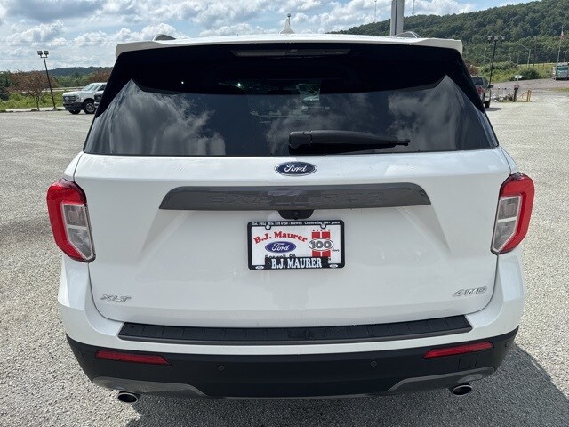 2022 Ford Explorer XLT photo 3
