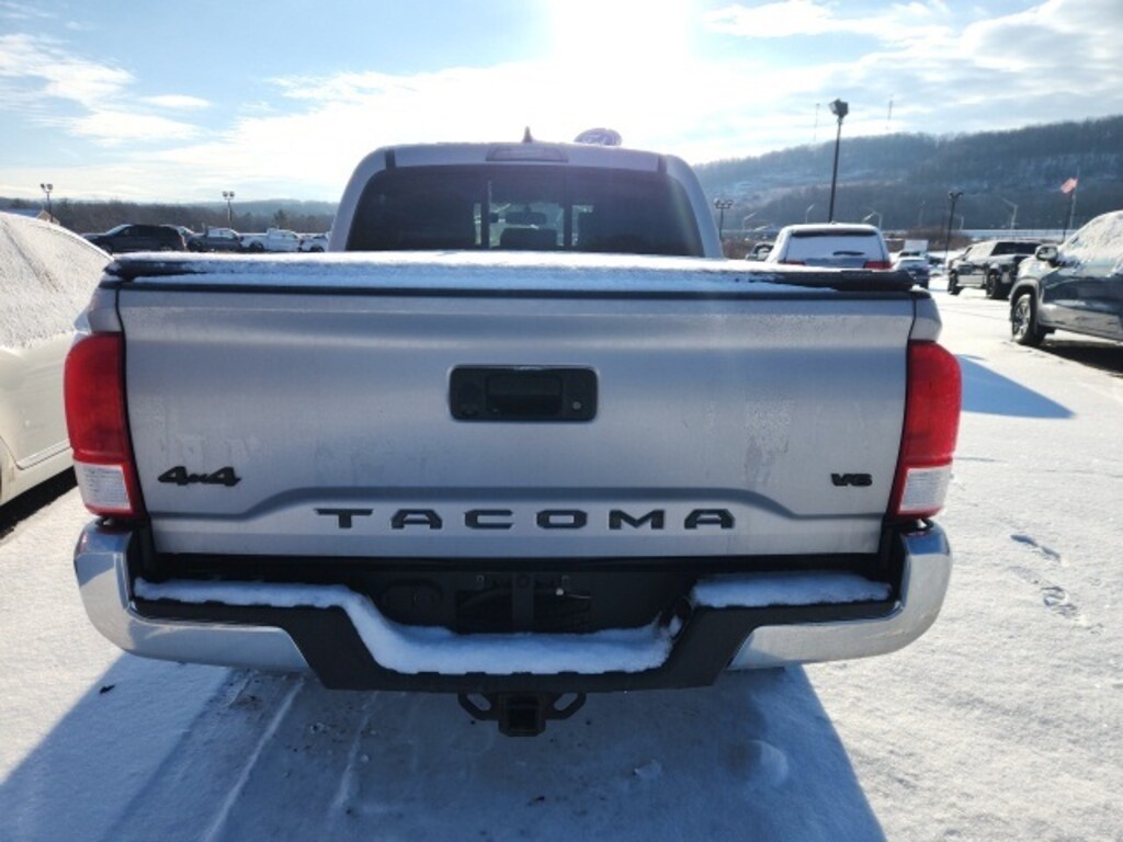 Used 2016 Toyota Tacoma SR5 Truck