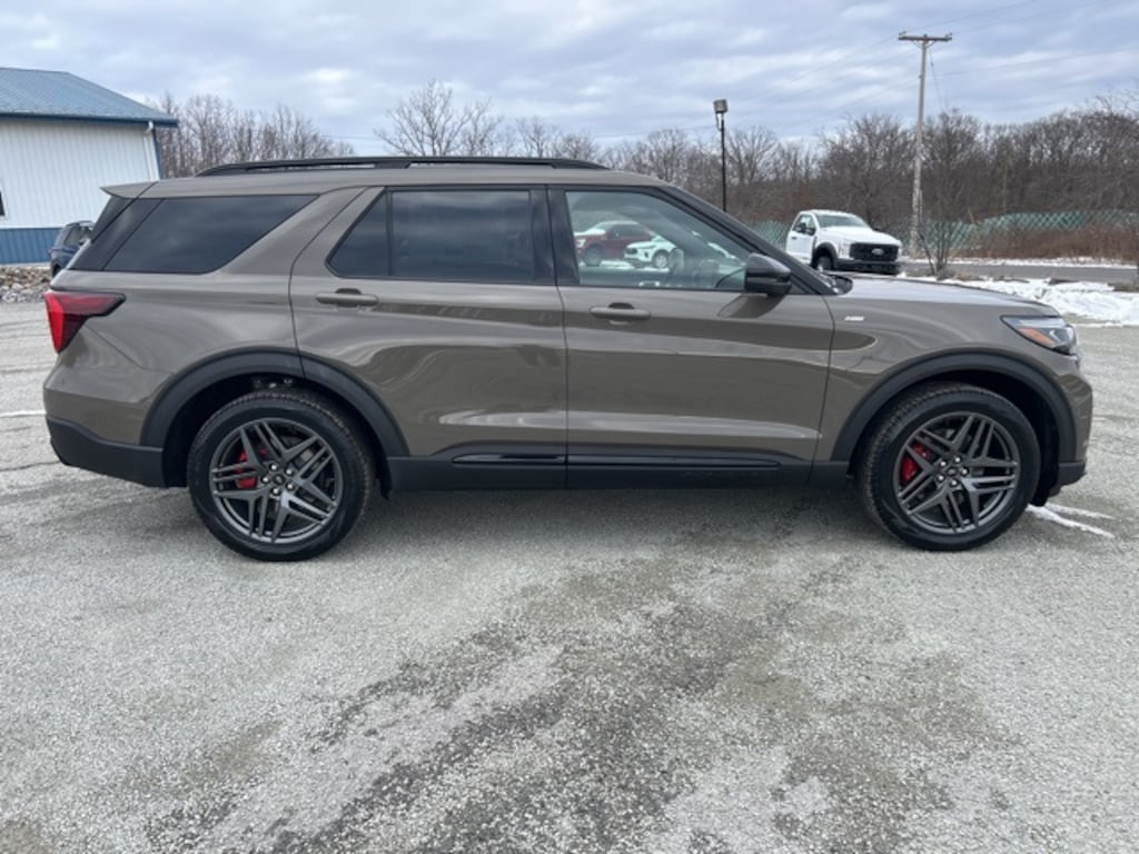 New 2026 Ford Explorer ST-Line SUV