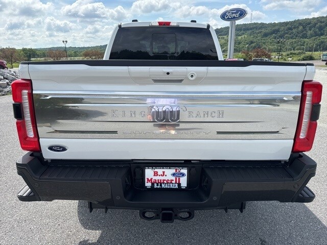 2025 Ford F-350 King Ranch photo 4