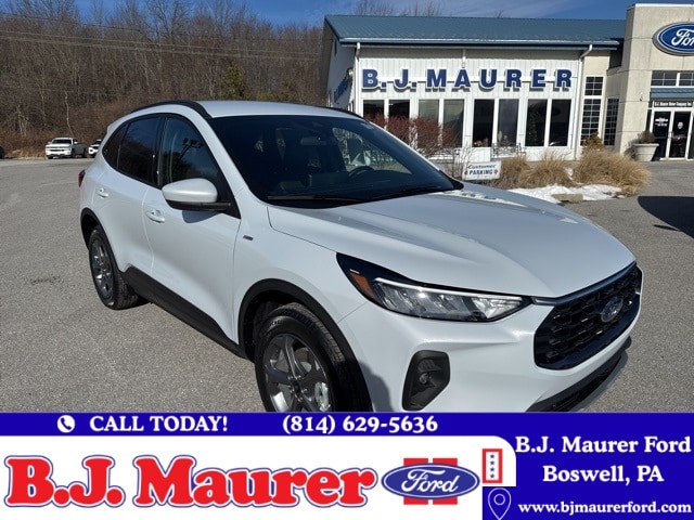 2026 Ford Escape ST-Line Select's photo