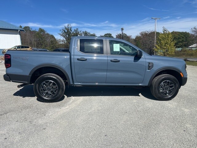 2025 Ford Ranger XLT photo 2