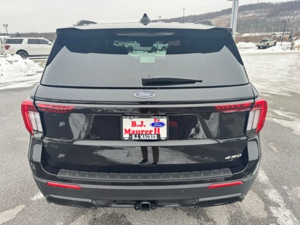 New 2026 Ford Explorer ST-Line SUV