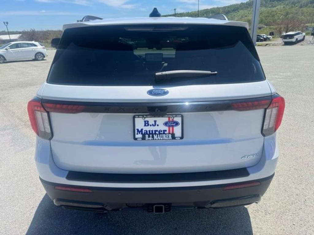 New 2026 Ford Explorer ST-Line SUV