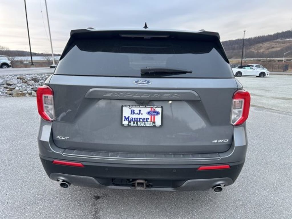 Used 2022 Ford Explorer XLT SUV