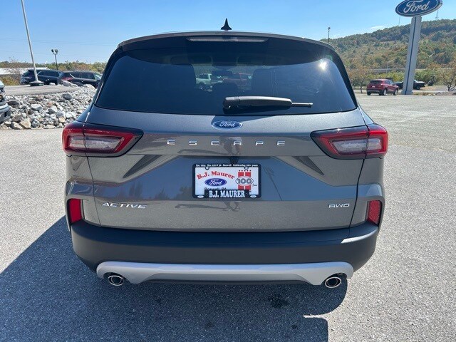 2025 Ford Escape Active photo 4