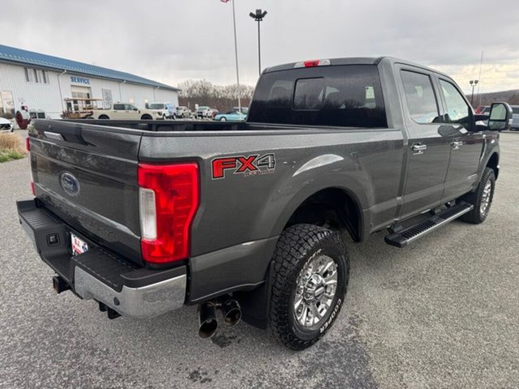Used 2017 Ford F-250SD XLT Truck