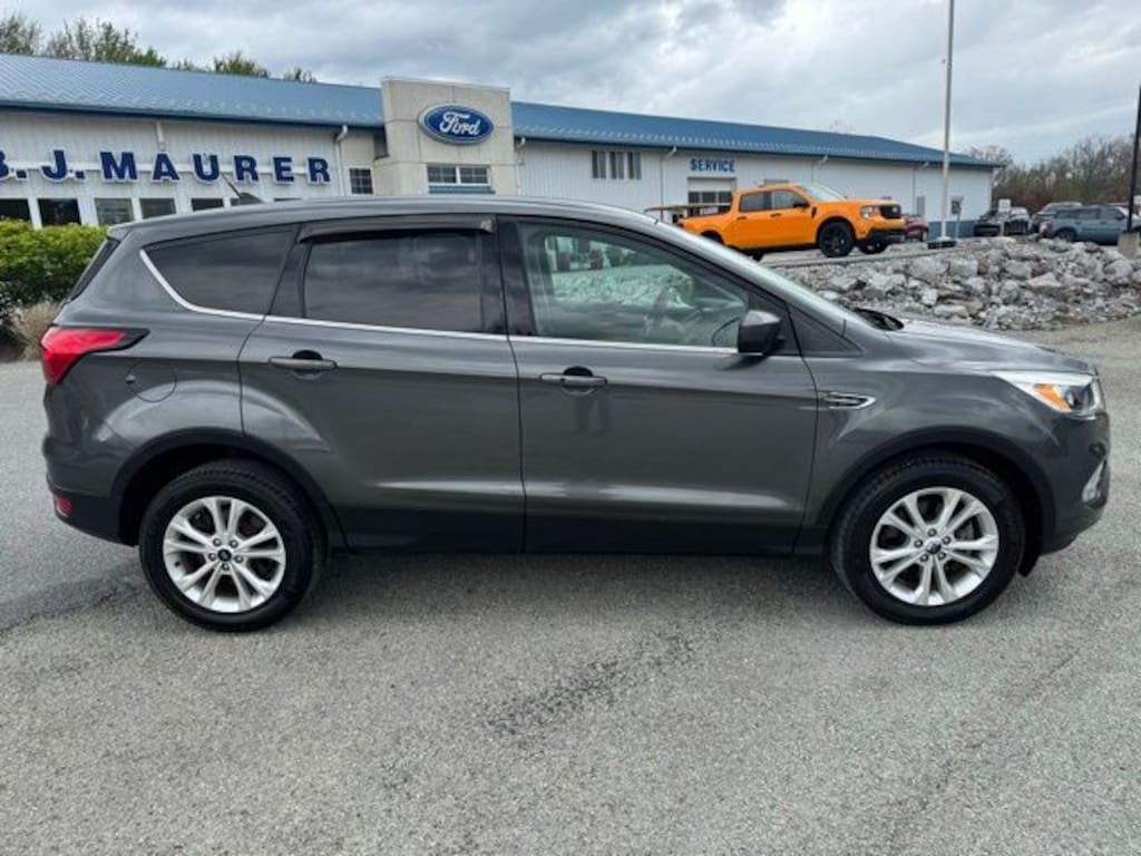 Used 2019 Ford Escape SE SUV