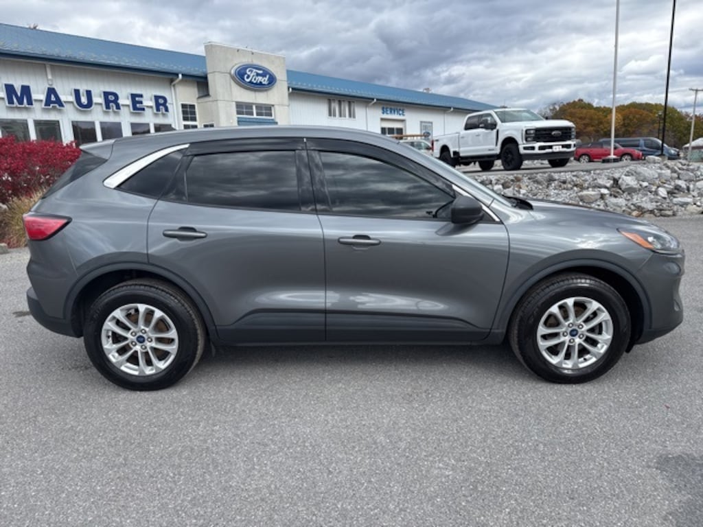 Used 2022 Ford Escape SE SUV