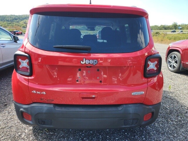 2018 Jeep Renegade Latitude North Edition photo 4