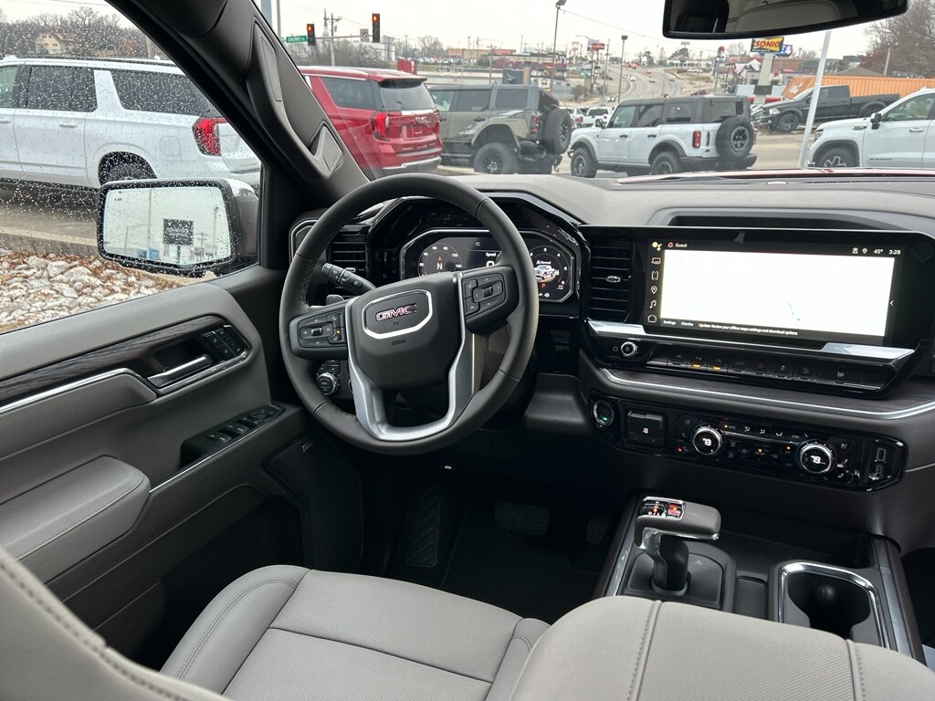 New 2026 GMC Sierra 1500 SLT Truck Crew Cab