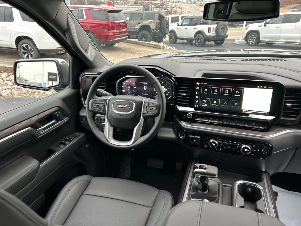 New 2026 GMC Sierra 1500 SLT Truck Crew Cab
