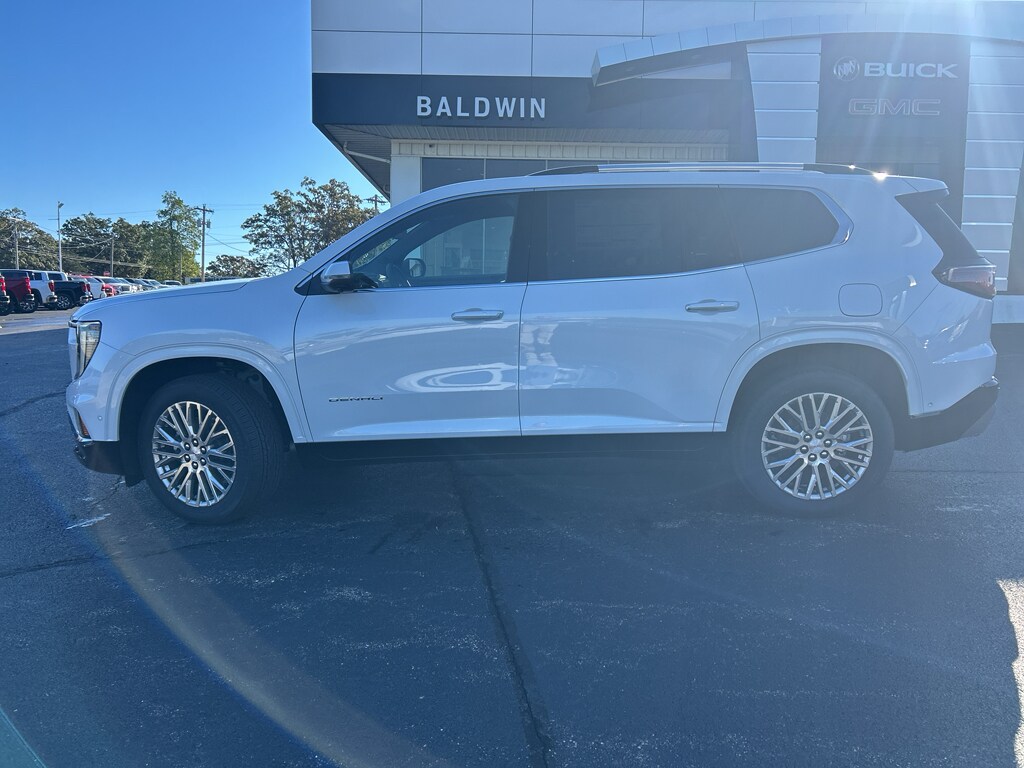 New 2026 GMC Acadia Denali SUV