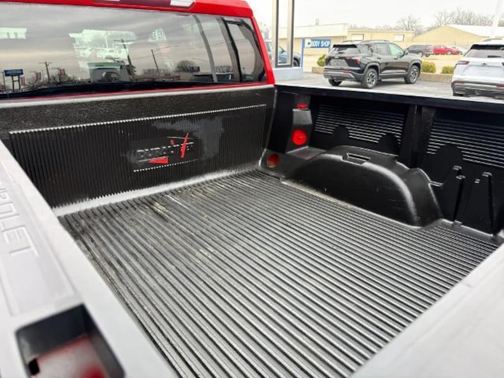 Used 2020 Chevrolet Silverado 1500 LT Truck Crew Cab