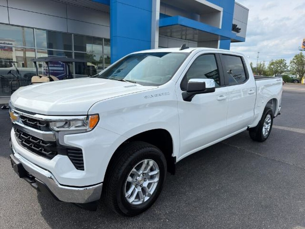 New 2026 Chevrolet Silverado 1500 LT Truck Crew Cab