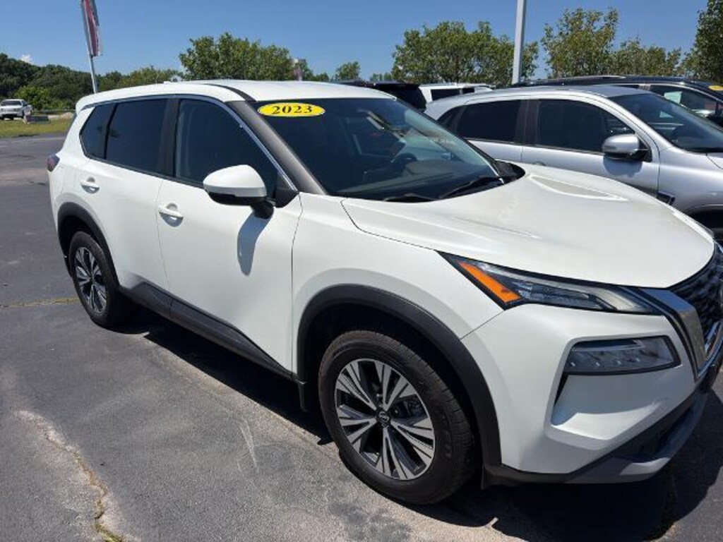 Used 2023 Nissan Rogue SV SUV