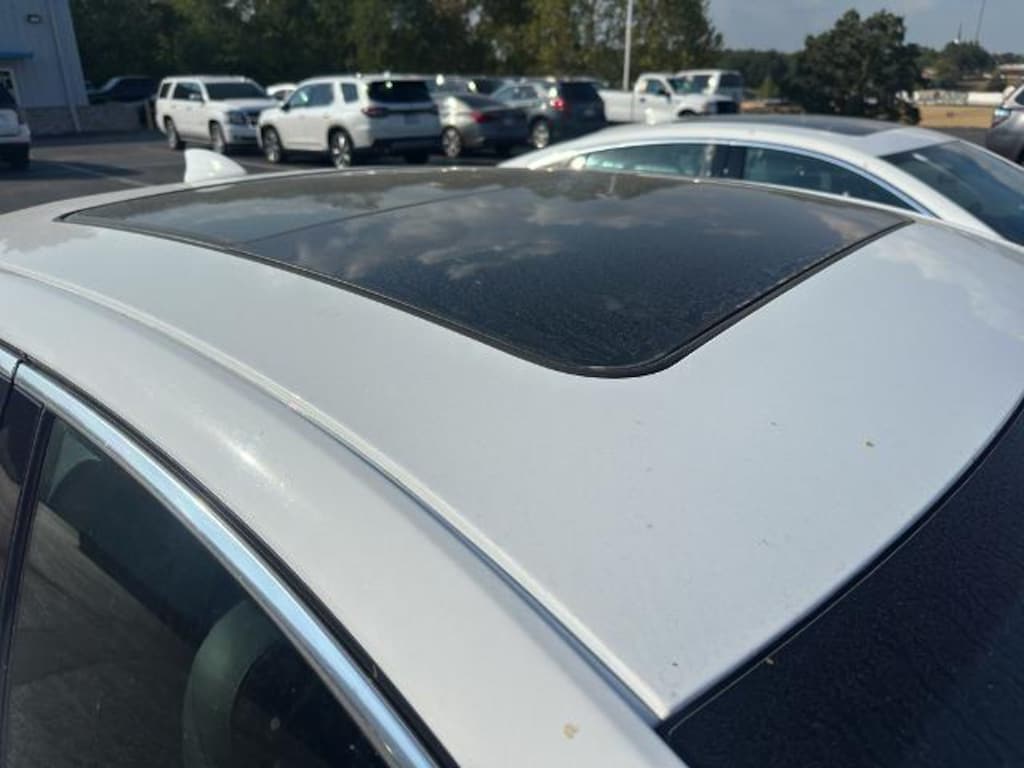 Used 2024 Chevrolet Malibu 2LT Sedan