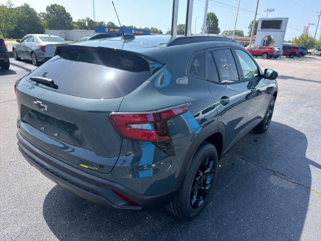 New 2026 Chevrolet Trax LT SUV