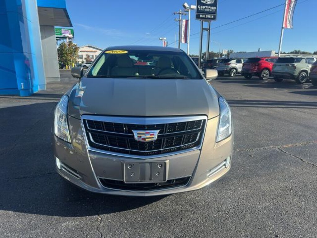Used 2017 Cadillac XTS Luxury Sedan