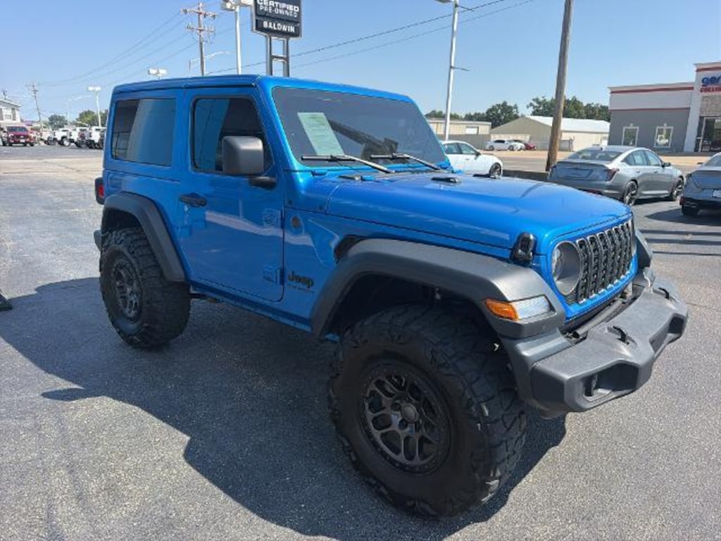 Used 2025 Jeep Wrangler Sport SUV