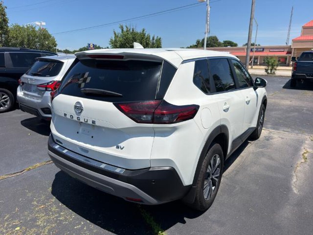 Used 2023 Nissan Rogue SV SUV