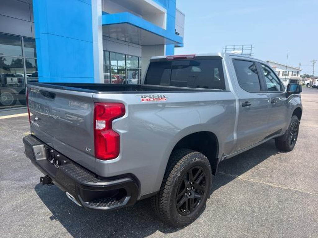 New 2026 Chevrolet Silverado 1500 LT Trail Boss Truck Crew Cab