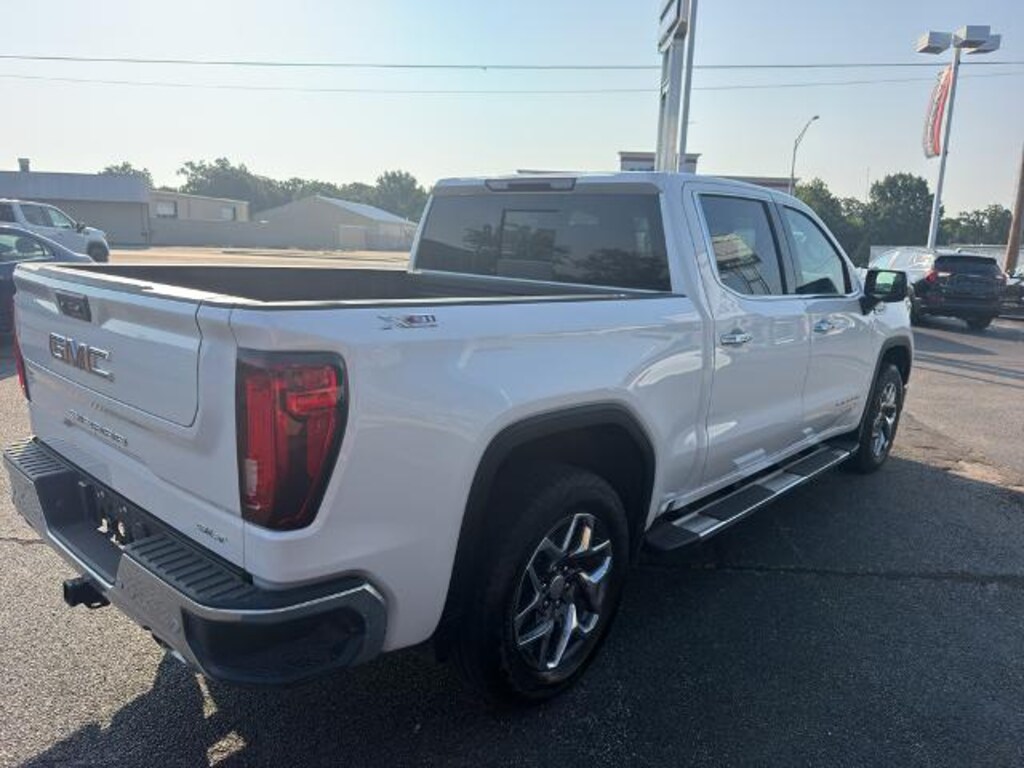Used 2025 GMC Sierra 1500 SLT Truck Crew Cab
