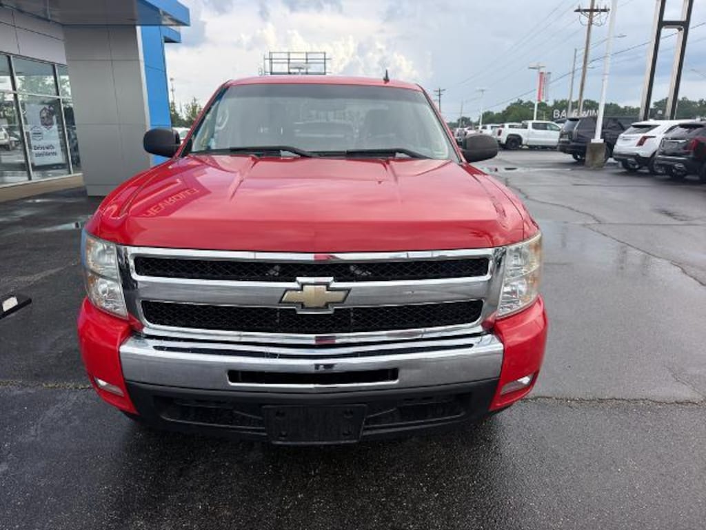 Used 2011 Chevrolet Silverado 1500 Xtra Fuel Economy Truck Crew Cab