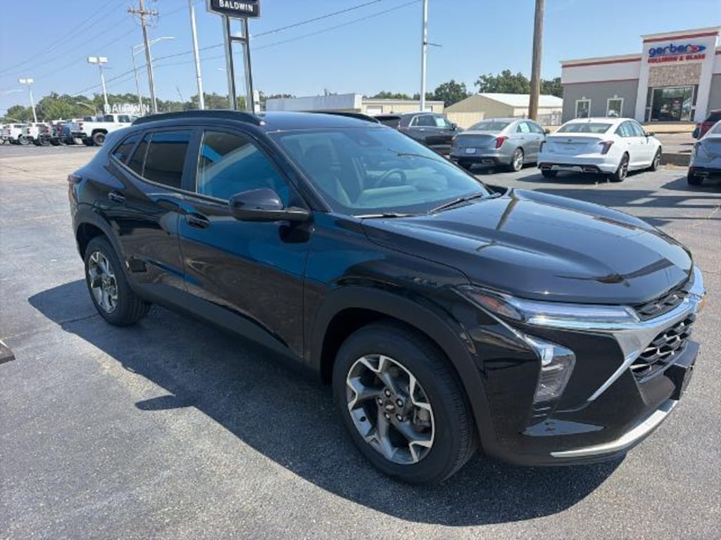 New 2026 Chevrolet Trax LT SUV