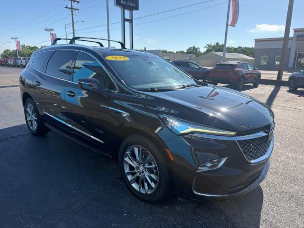 Used 2023 Buick Enclave Avenir SUV