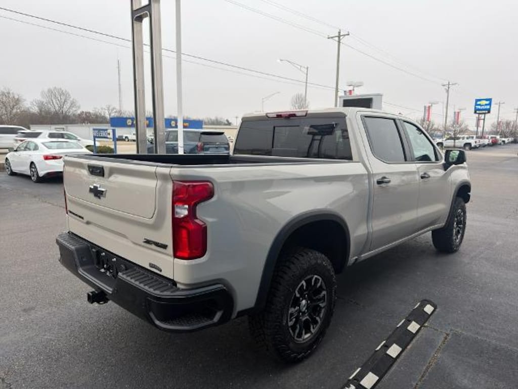 New 2026 Chevrolet Silverado 1500 ZR2 Truck Crew Cab