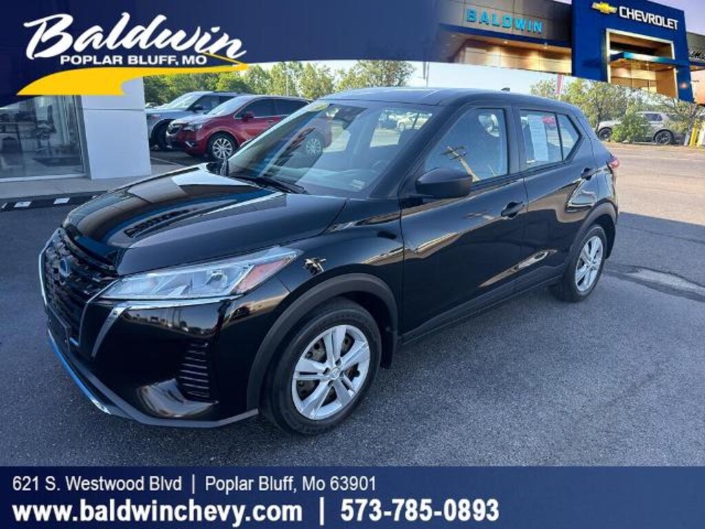 Used 2024 Nissan Kicks S SUV