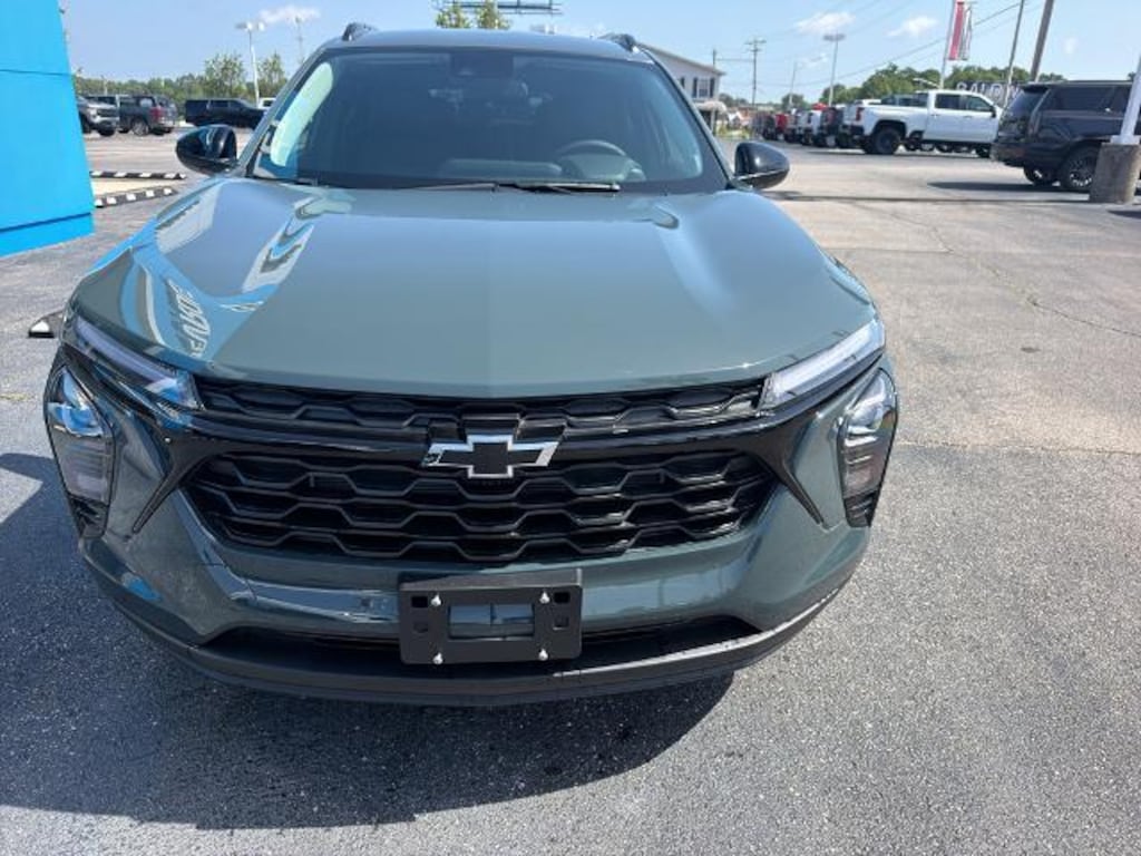 New 2026 Chevrolet Trax LT SUV