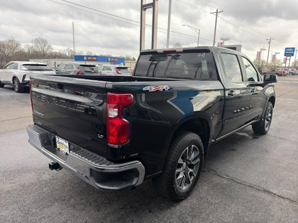 Used 2023 Chevrolet Silverado 1500 LT Truck Crew Cab