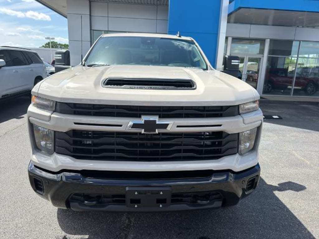 New 2026 Chevrolet Silverado 2500 HD Custom Truck Crew Cab