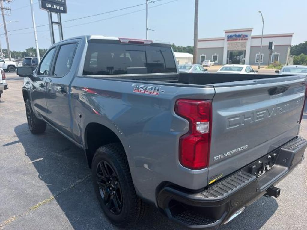 New 2026 Chevrolet Silverado 1500 LT Trail Boss Truck Crew Cab