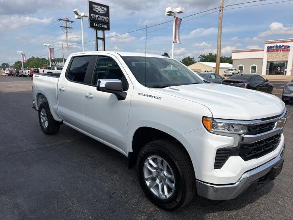 New 2026 Chevrolet Silverado 1500 LT Truck Crew Cab