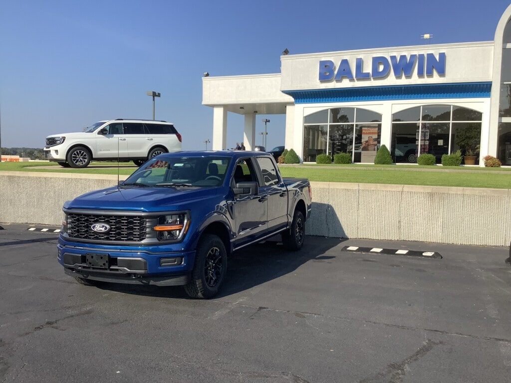 New 2025 Ford F-150 STX Truck SuperCrew Cab