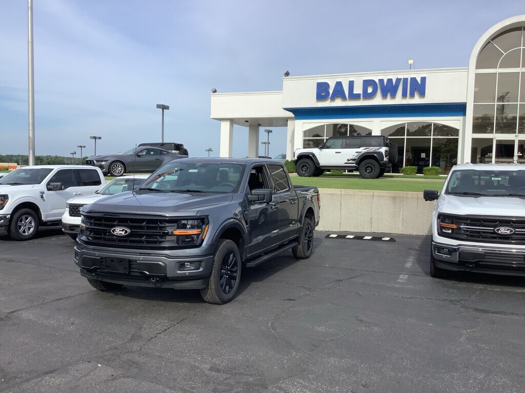 New 2026 Ford F-150 XLT Truck SuperCrew Cab