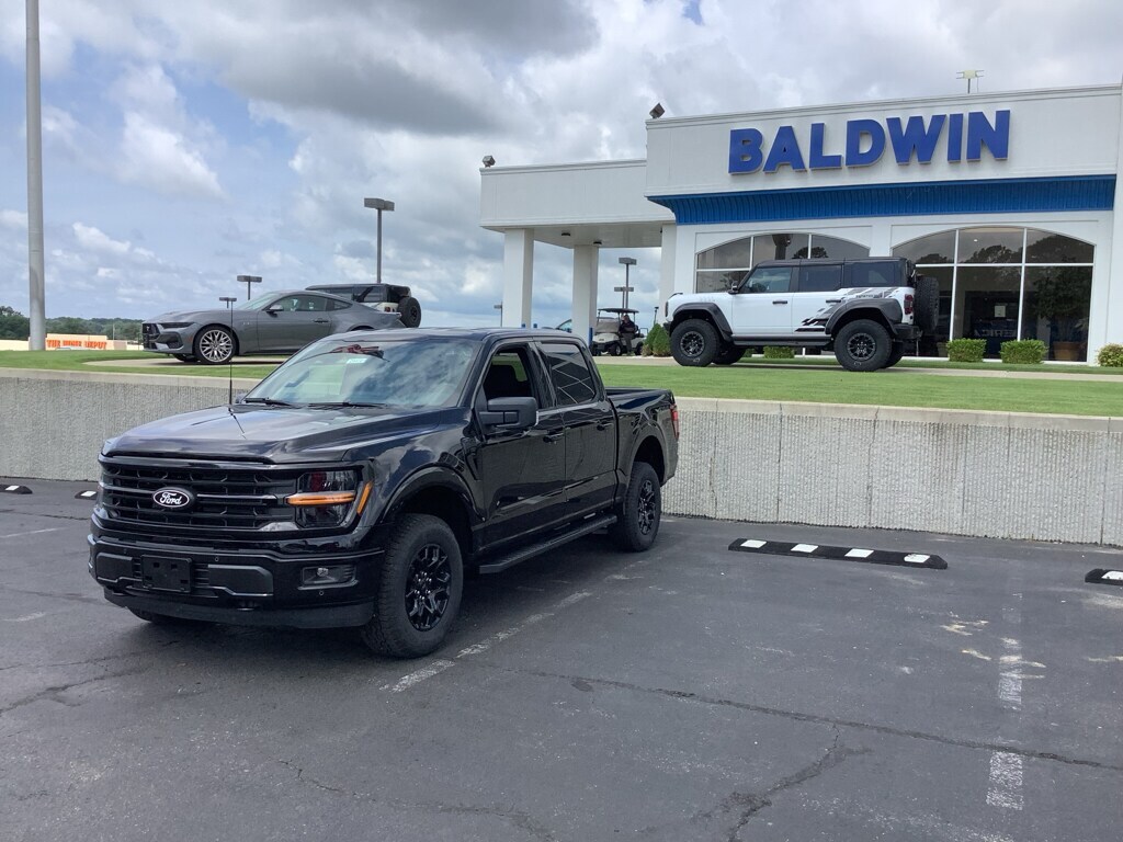New 2026 Ford F-150 XLT Truck SuperCrew Cab