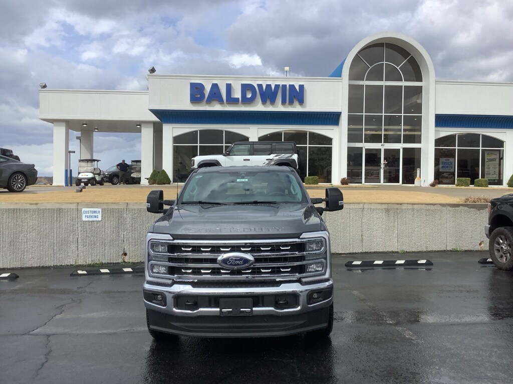 New 2026 Ford F-250 Lariat Truck Crew Cab