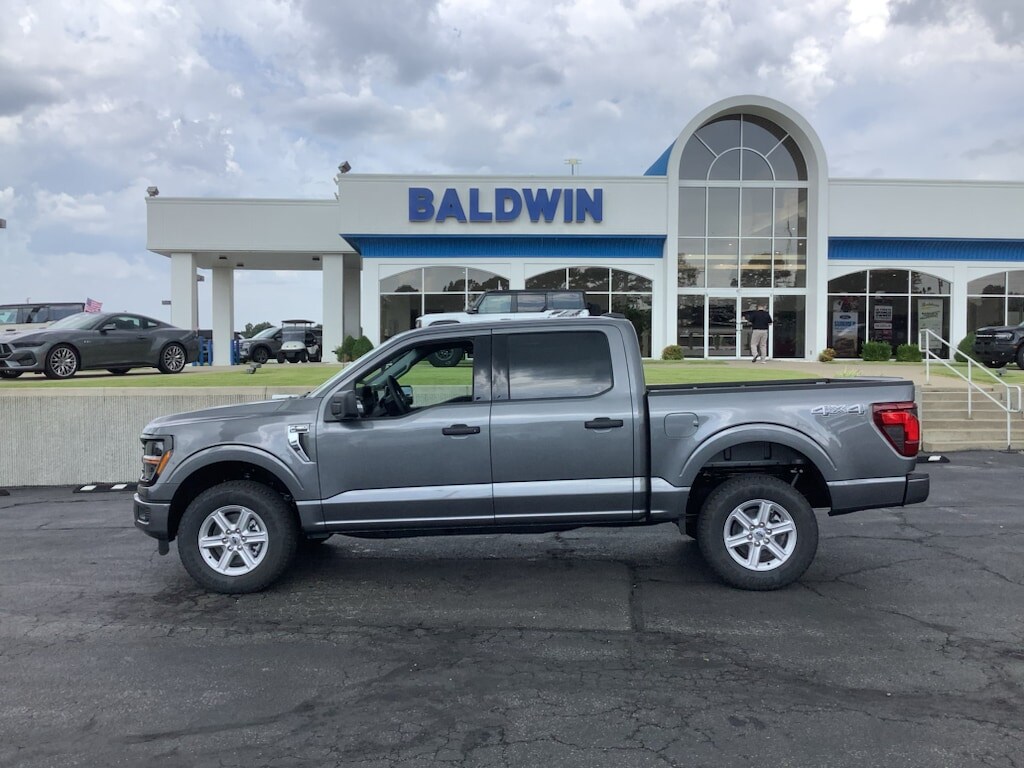 New 2026 Ford F-150 XLT Truck SuperCrew Cab