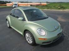 2008 Volkswagen New Beetle S Hatchback